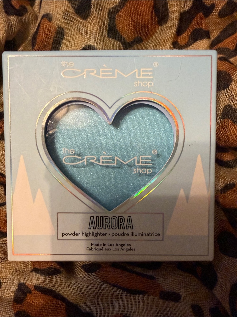 The Crème Shop Aurora Powder Highlighter - Moinshine